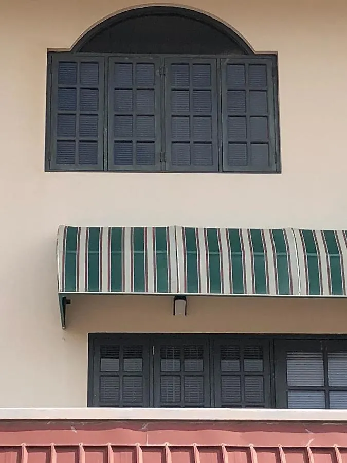 شاطئ بالم Westland Properties Apartments 0*, شاطئ بالم